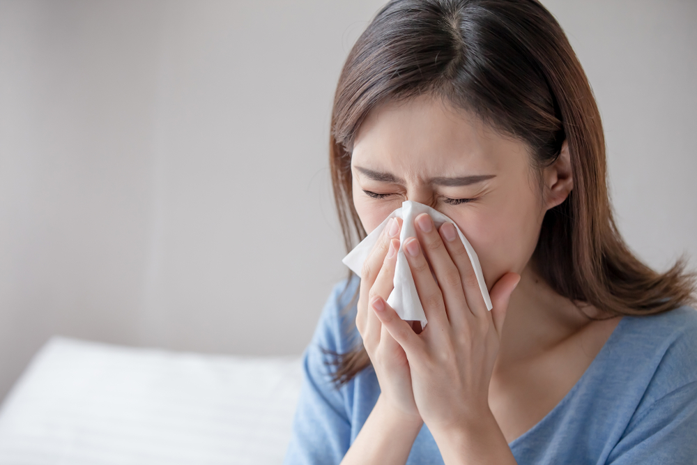 ストナリニ®Sは花粉症・鼻炎に効果あり!成分や副作用について解説