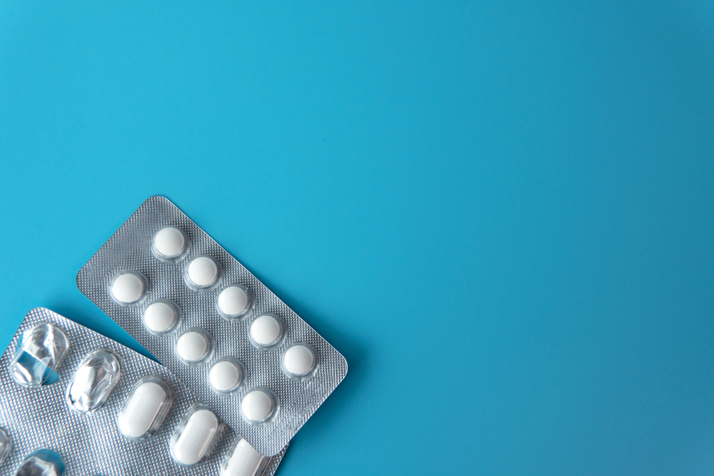 マグミット®︎錠と同じ成分の市販薬はある?便秘に効く薬を解説