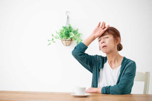 タイレノール®︎A(市販薬)と同じ成分を含む市販の解熱鎮痛薬|アセトアミノフェン配合