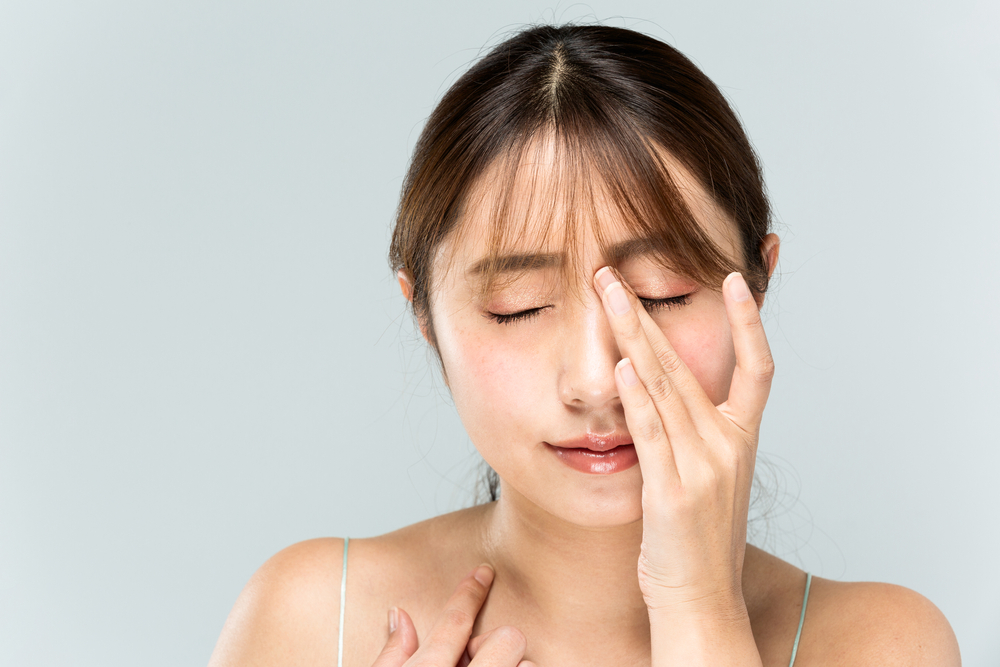 スマホやパソコンによる目の疲れに効く目薬|対策方法