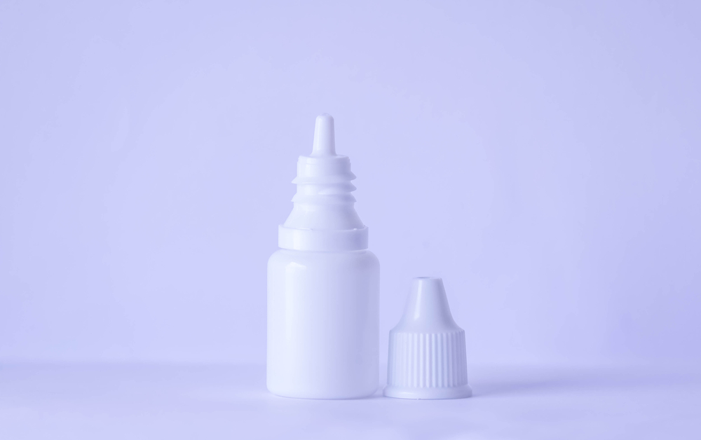 リボスチン®*点眼液は市販されている?|花粉やハウスダストによる目の症状に効く目薬を紹介