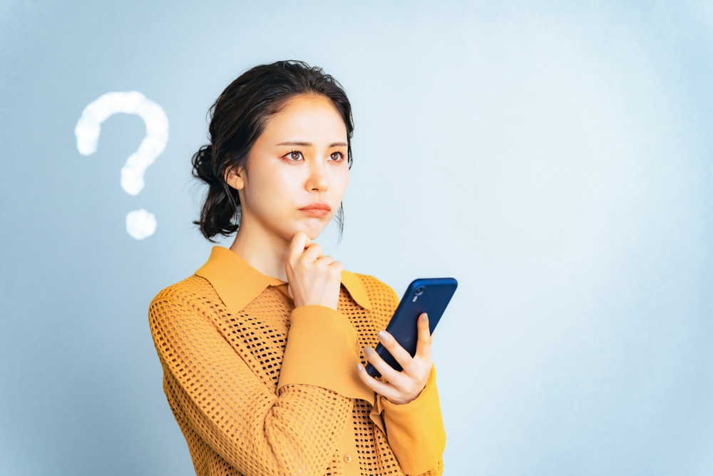 ロキソニン®の服用では胃薬を併用するべき?胃痛が起こる原因も紹介