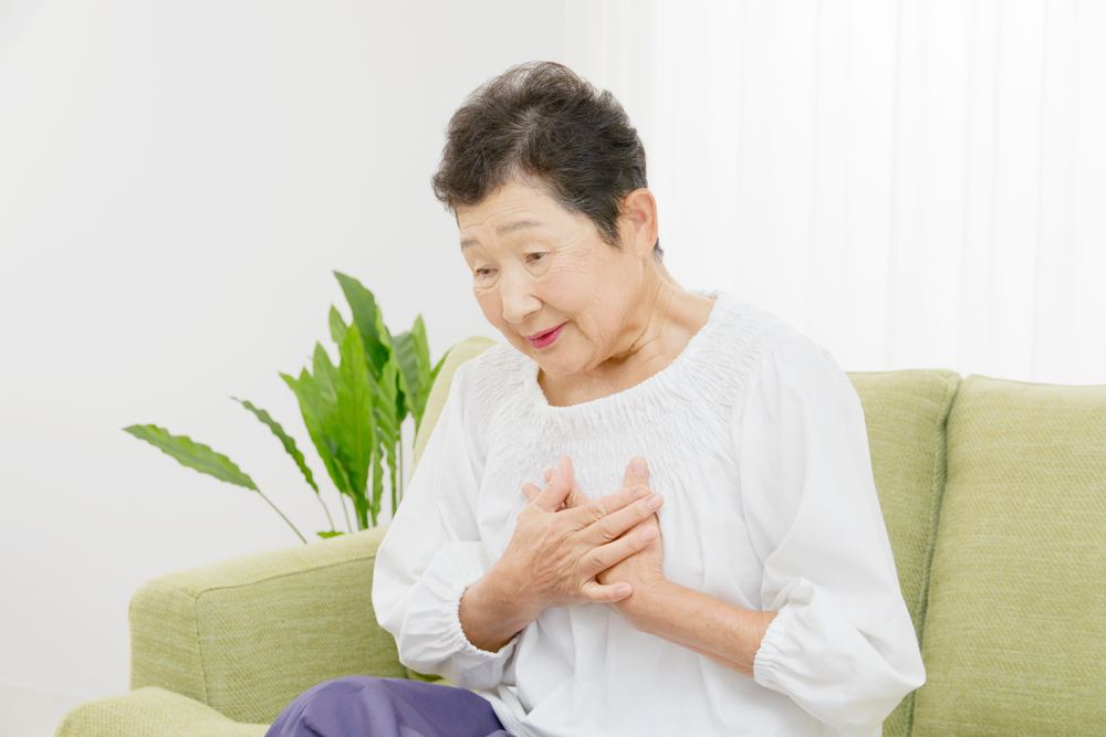 救心®︎の効果(動悸・息切れ・気つけ)|剤形別の市販薬や副作用も紹介